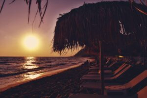 parga-svyota-freepixabayfoto-sunset-beach-seascape-1990101_1920