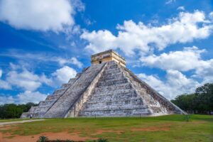 Mexico-Chichen-Itza-freepixabayfoto-pyramid-gf1384304b_1920